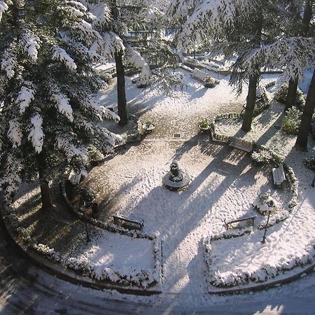 Hotel Miravalle 2000 リッツァーノ・イン・ベルヴェデーレ エクステリア 写真